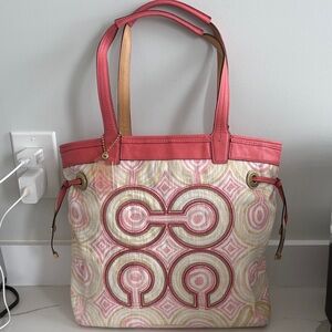 Coach Op Art Shoulder bag